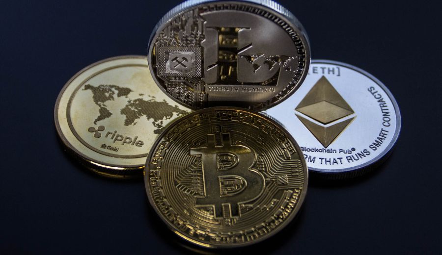 Precious Metals vs Cryptocurrency Precious Metals vs Cryptocurrency