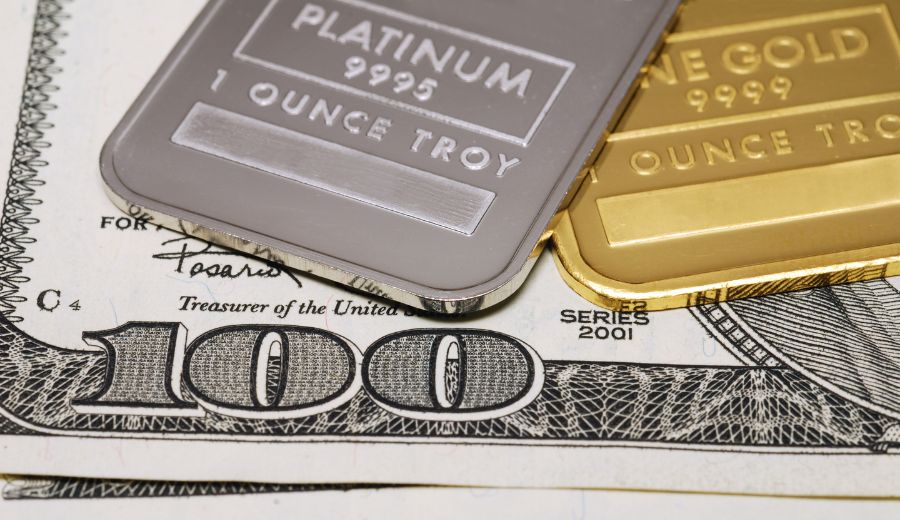 Investing In Gold vs Platinum Investing In Gold vs Platinum